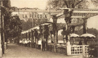 L'entrée du restaurant "La Pergola"