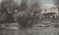 Une villa au bord de la Seine