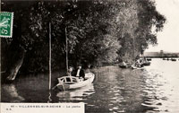 Canotiers en casquette, sur la Seine