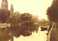 Le petit bras de la Seine/(photo d'un dépliant du Syndicat d'Initiative)