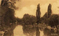 Le petit bras de la Seine, en aval du pont