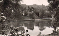Villas en bordure du petit bras de la Seine
