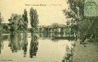 Canotage près du pont