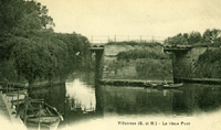 Canotage devant le pont