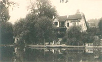 La villa "Petite Chose", en bord de Seine