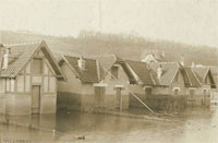Maisons inondées en bord de Seine