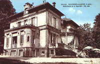 L'hostellerie de la Nourrée/(arrière et côté)