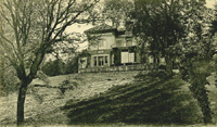 Façade de l'hostellerie de la Nourrée