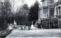 L'hostellerie de la Nourrée et son personnel