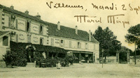 L'hôtel-restaurant "Le Berceau" et l'épicerie Fortin/(avec la signature de Marcel Mirgon)