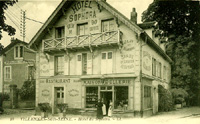 L'hôtel-restaurant du Sophora (maison Dellerie)/et l'épicerie rue de la Gare