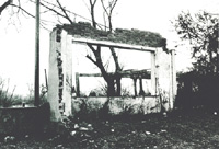 Les vestiges du restaurant "La Pergola",/avant leur démolition (Photo de Georges Parot)