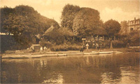 Le restaurant des Tilleuls, vu de la Seine