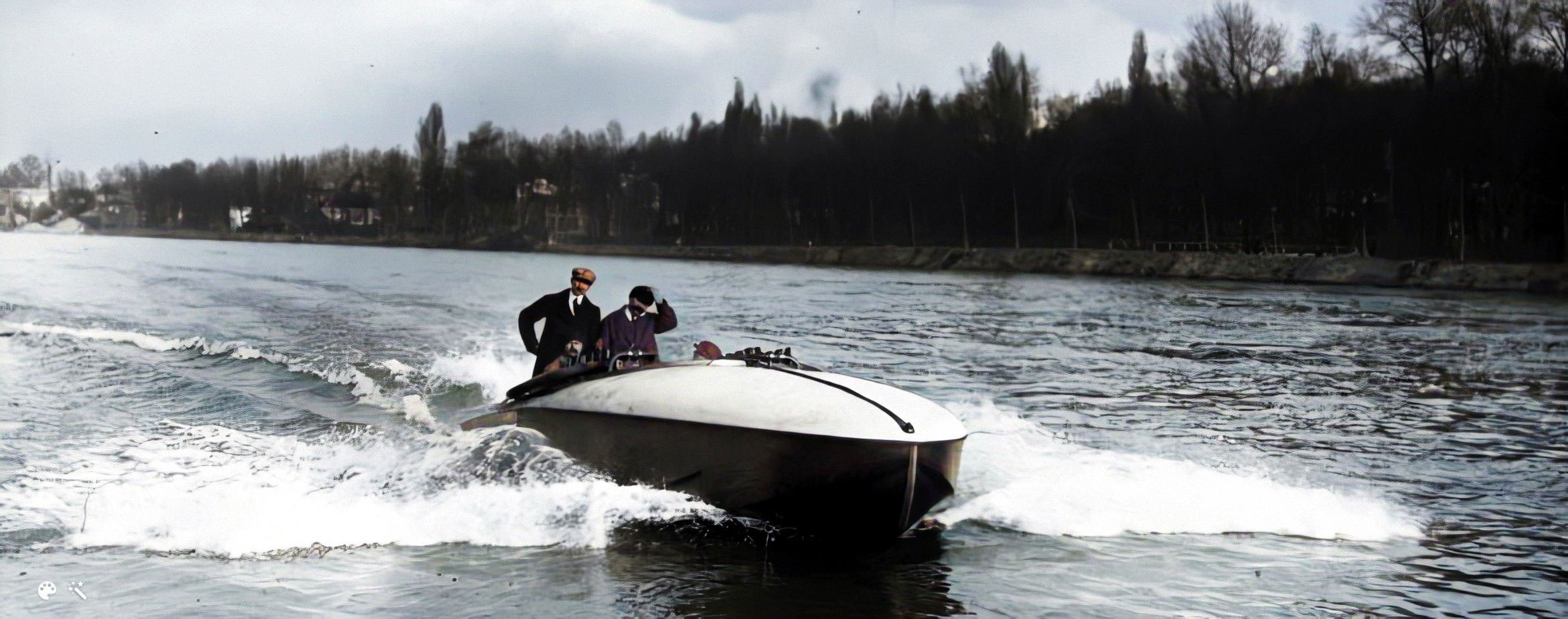 Bandeau décoratif sur le thème du yachting et motonautisme
