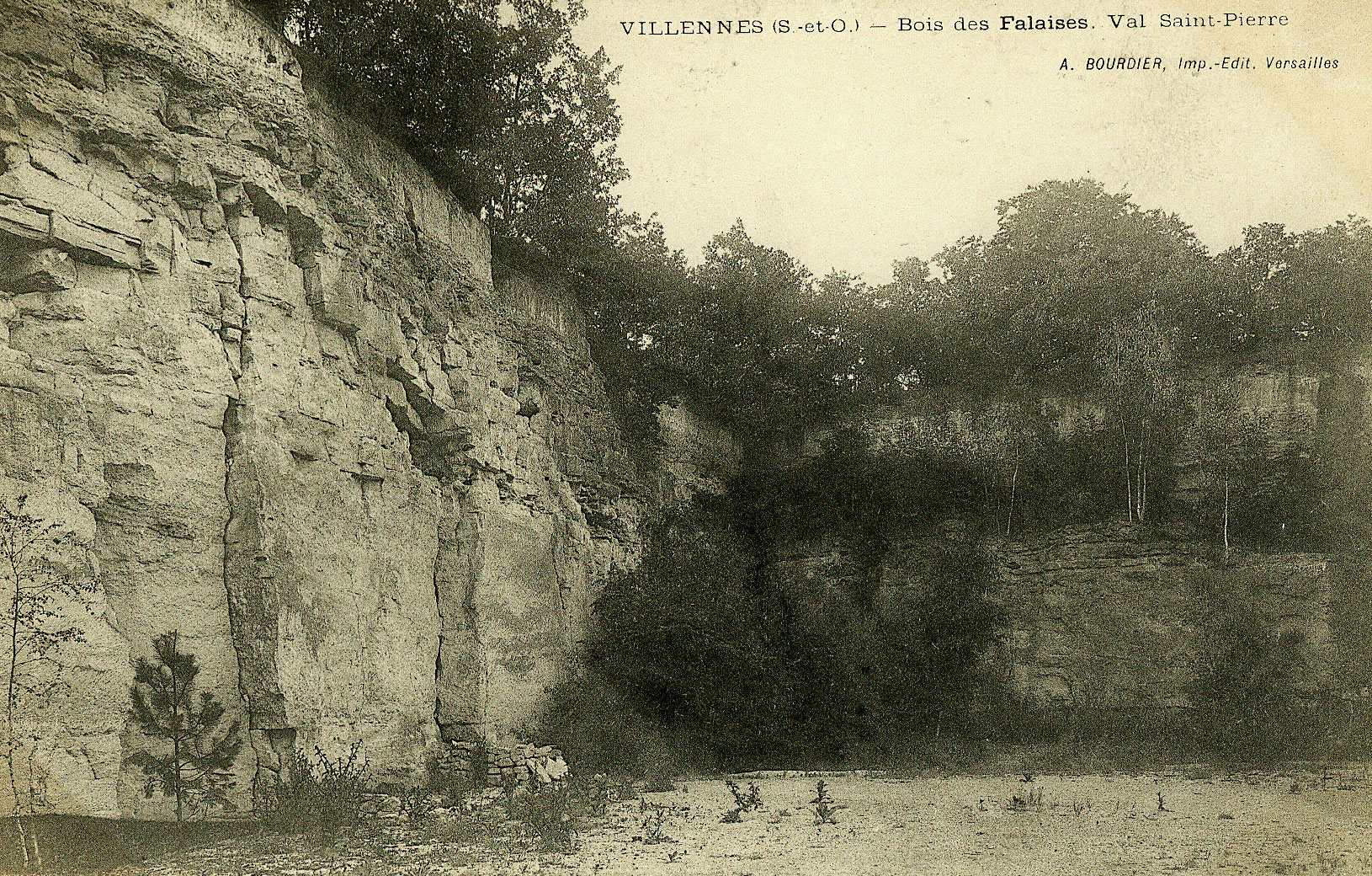 La carrière du Bois des Falaises.