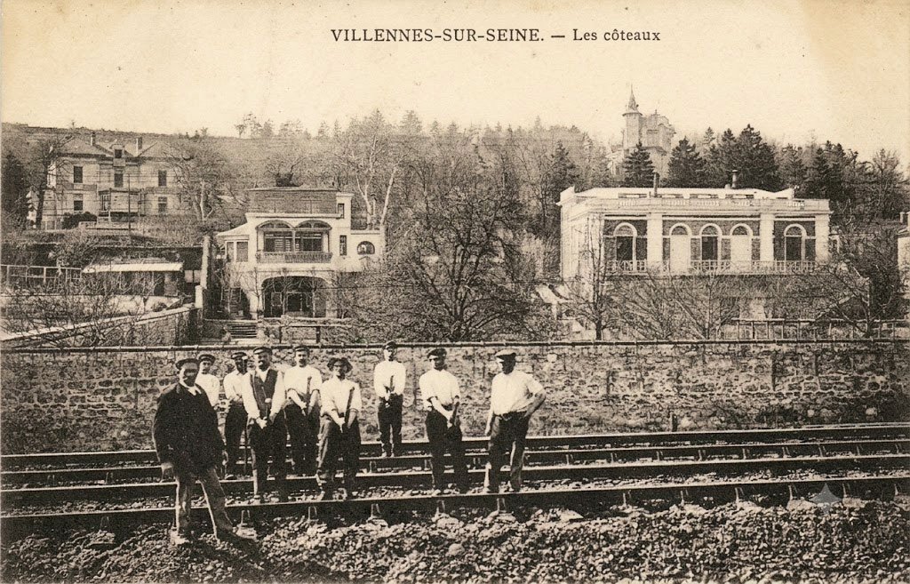 Travaux sur les voies du chemin de fer vers 1910