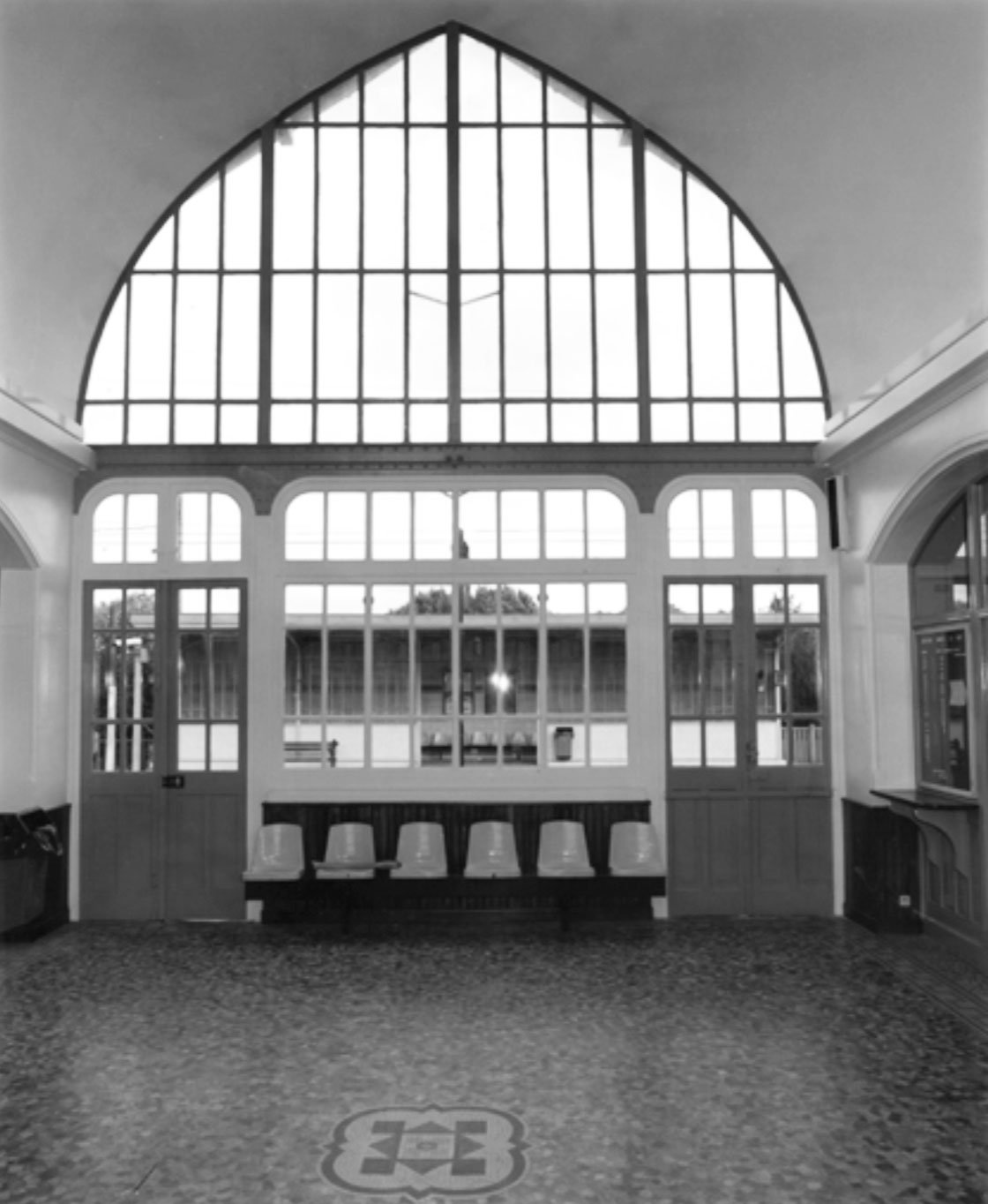 Grande verrière de la gare