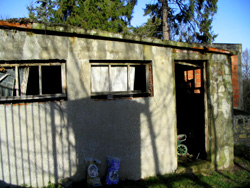 Vestiges de l'annexe de l'hostellerie.