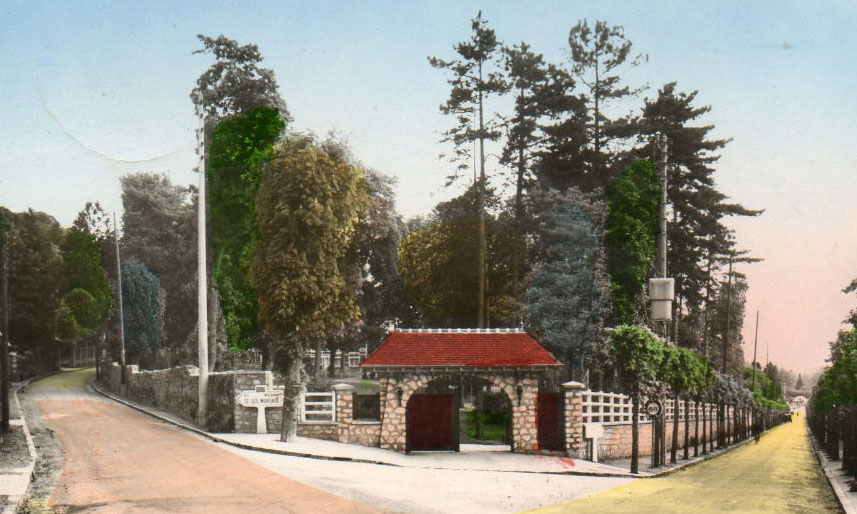Entrée de l'hostellerie de la Nourrée.