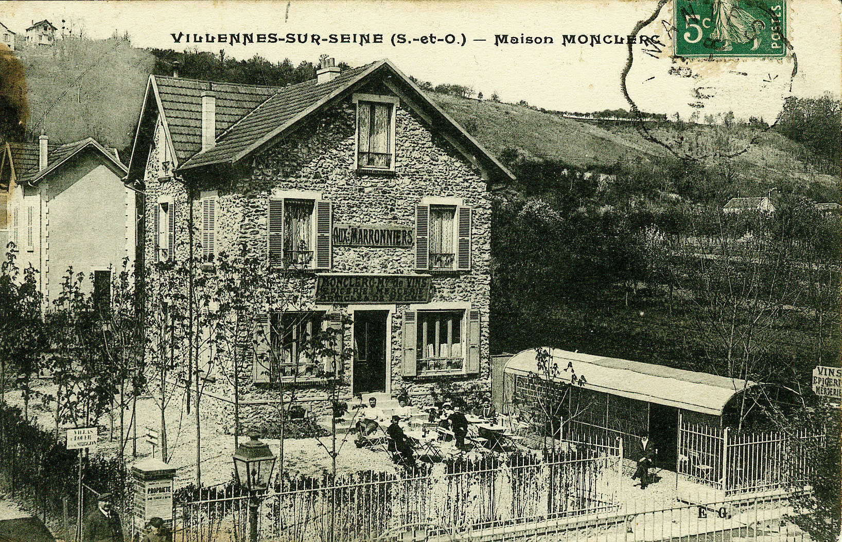 Restaurant Aux Marronniers, maison Monclerc