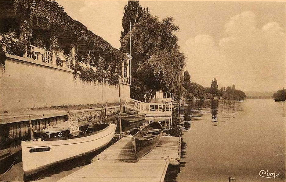 Le port du restaurant La Pergola
