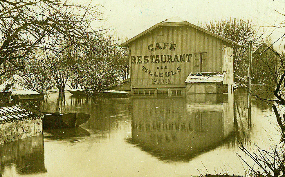 Le restautant des Tilleuls inondé.
