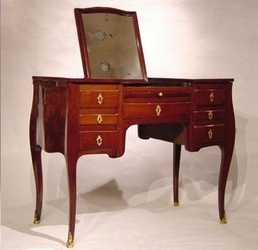Table de toilette