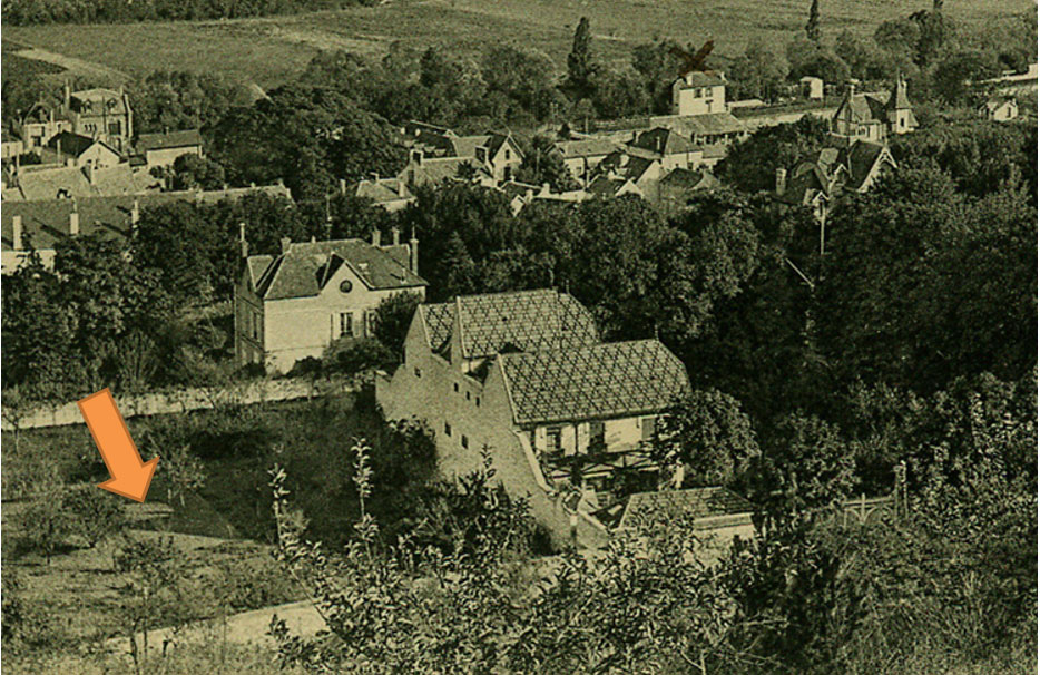 Le terrain de la rue Gallieni, avant les courts de tennis.