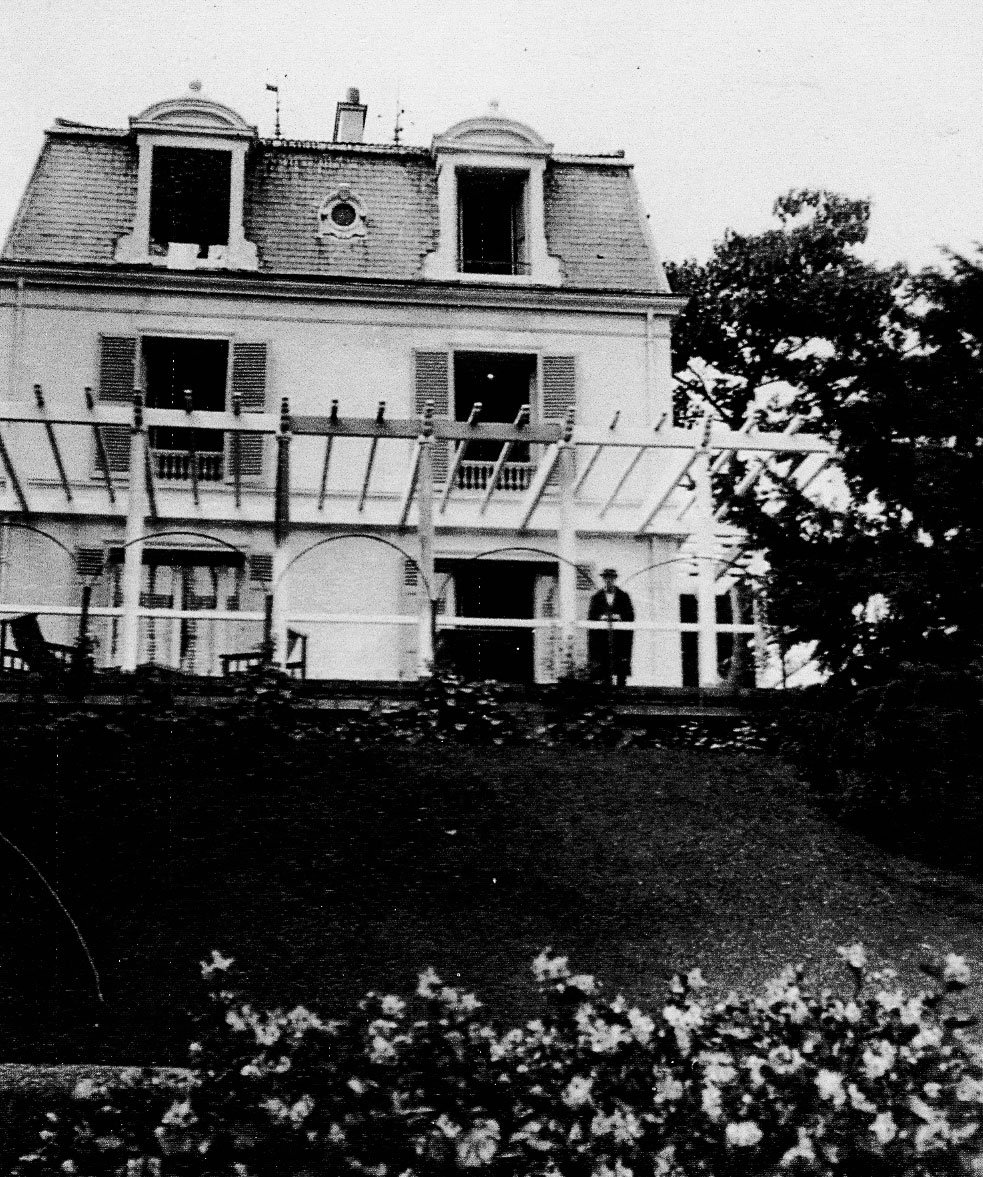 Façade arrière de la villa Le Petit Bois